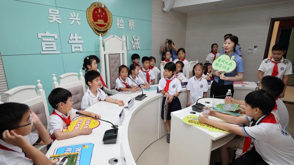 事關你我平安！中央政法工作會議作出重...